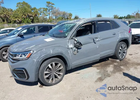 2021 Volkswagen Atlas Cross Sport 3.6L V6 Sel Premium R-Line z USA, uszkodzony, nr VIN 1V2FE2CA3MC213720